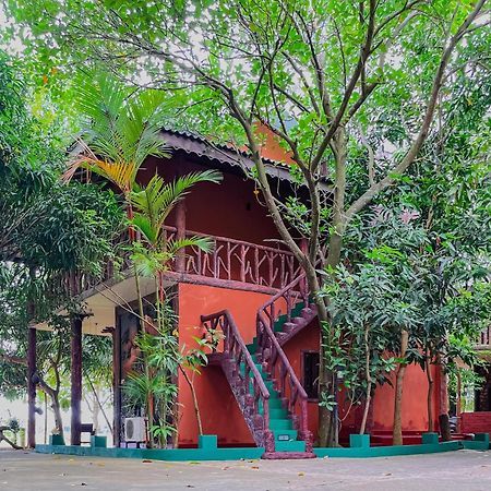 V Cabanas & Yala Safari Place Tissamaharama Exteriér fotografie