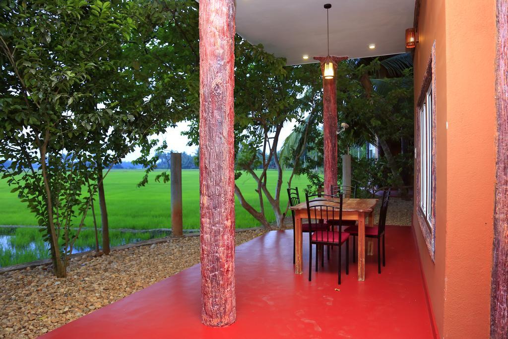 V Cabanas & Yala Safari Place Tissamaharama Exteriér fotografie