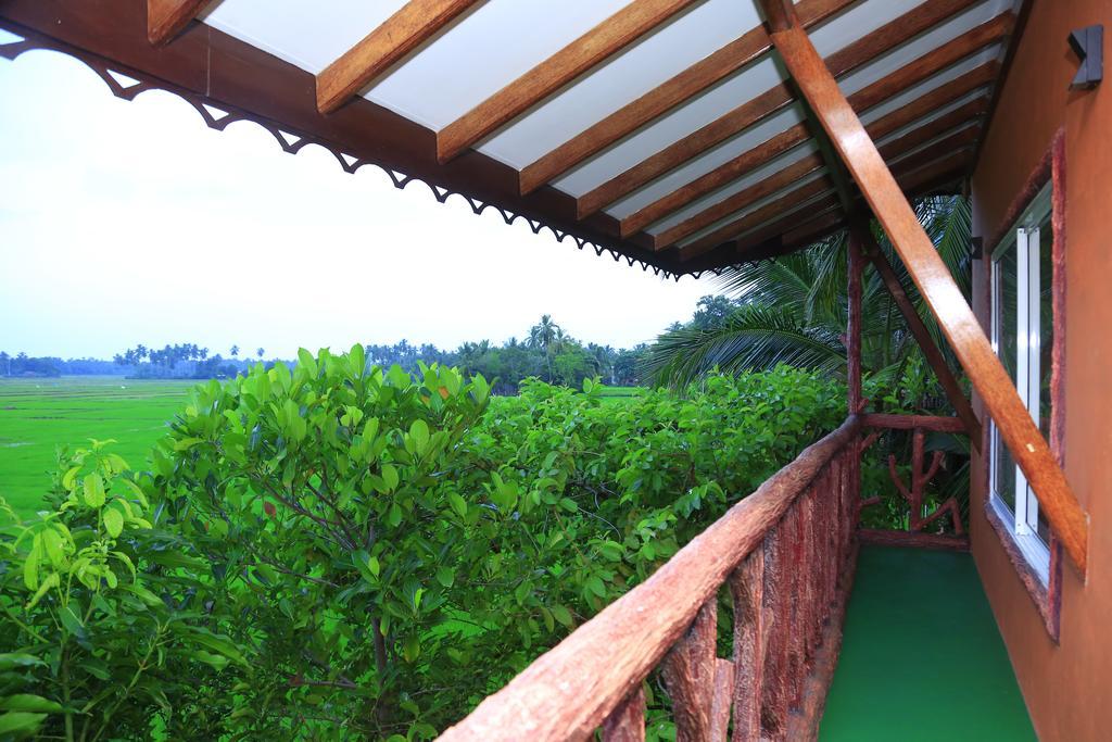 V Cabanas & Yala Safari Place Tissamaharama Exteriér fotografie