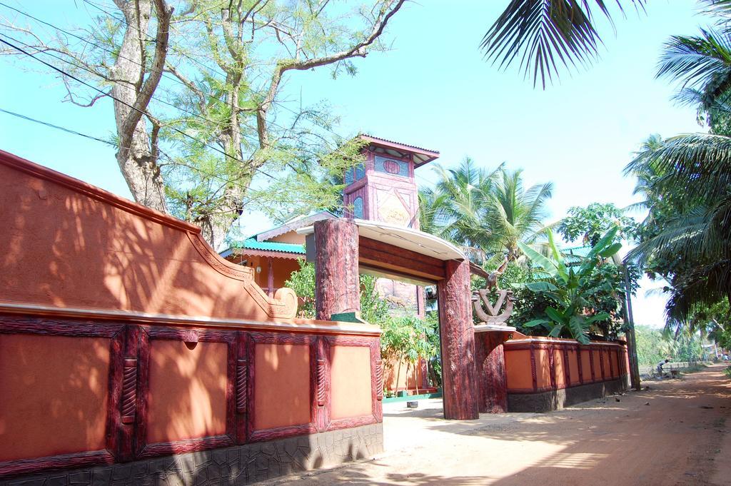 V Cabanas & Yala Safari Place Tissamaharama Exteriér fotografie